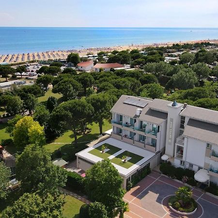Hotel Hiki 3 Superior Бибионе Екстериор снимка