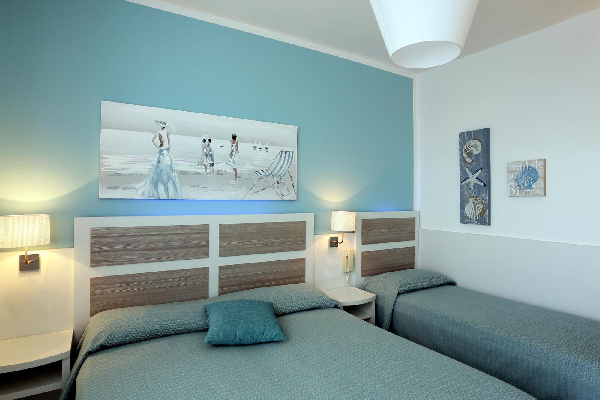 Hotel Hiki 3 Superior Бибионе Екстериор снимка