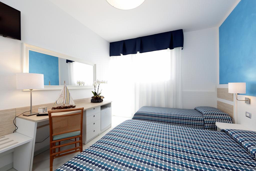 Hotel Hiki 3 Superior Бибионе Екстериор снимка